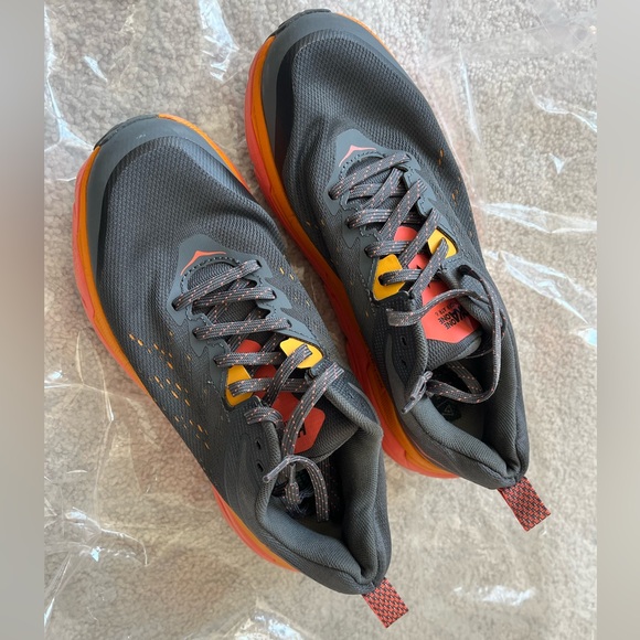 Hoka CHALLENGER ATR 6 WMNS
"CASTLEROCK CAMELLIA" Running Shoes 8.5D Women’s - Picture 10 of 12